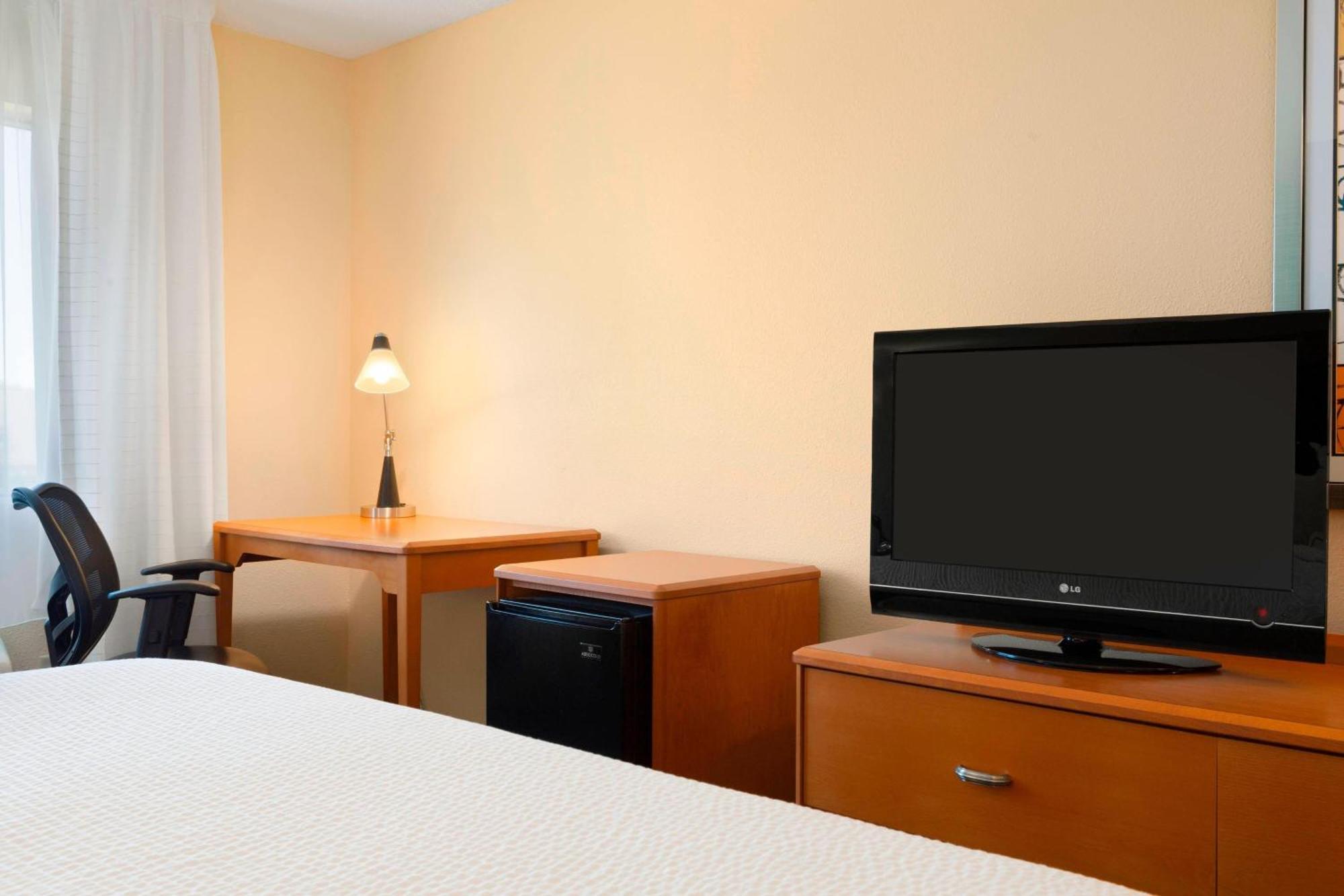 Fairfield Inn & Suites Minneapolis-St. Paul Airport Mendota Heights Exterior photo